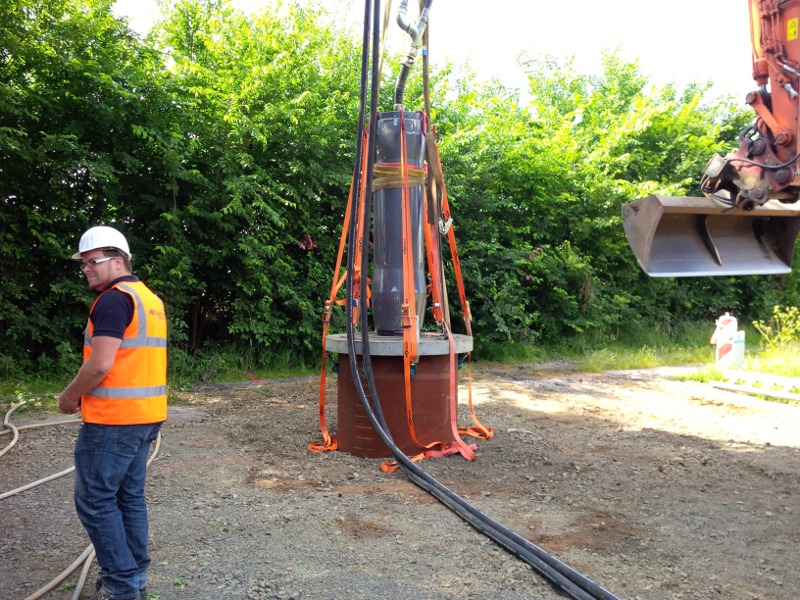 versenktes Stahlrohr, steel pipe in the ground © TERRA AG, Reiden, Switzerland